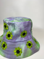 A Dub of Daisies Bucket Hat