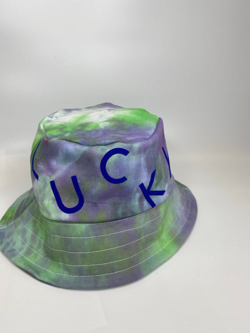 LUCKY Bucket Hat